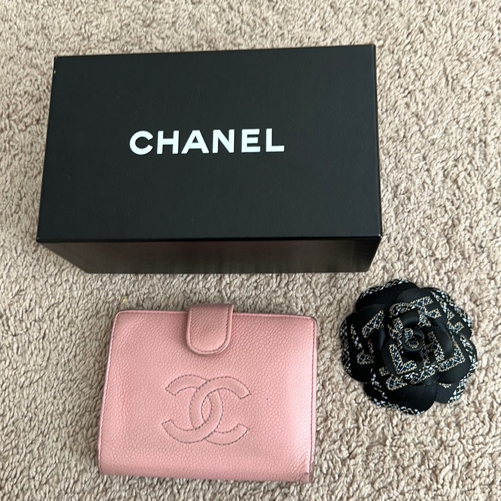 Chanel wallet
